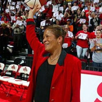 Timeline: Vivian Stringer