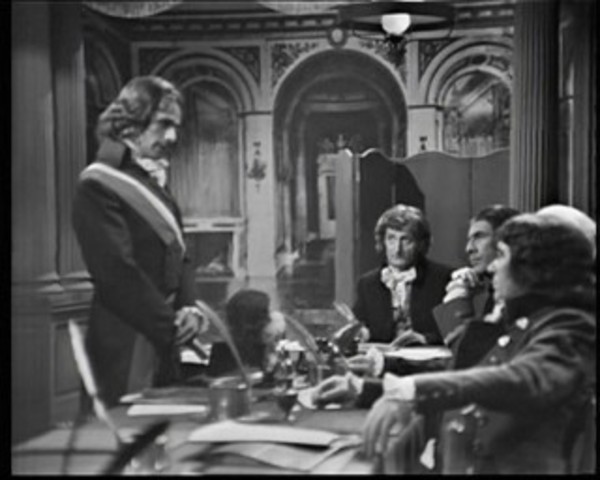 committee of public safety established