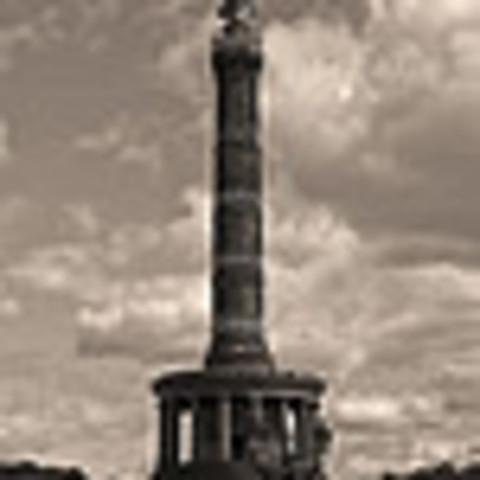 French Defeat Foreign Invaders