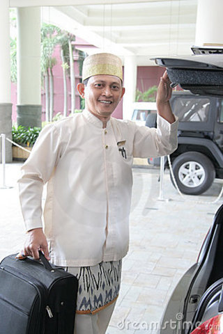 Siglo XVII Nace el concierge hotelero