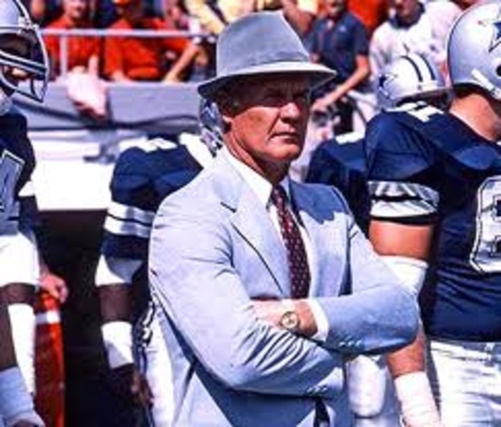 Tom Landry Hired