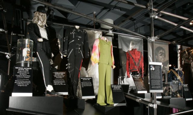 Micheal enters the Rock and Roll Hall of Fame