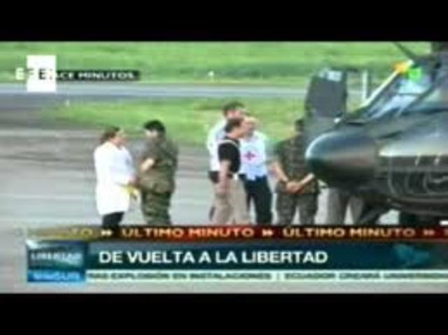 familiares de 320 soldados  y policias secuestrados por las Farc piden al gobierno que logre su liberacion