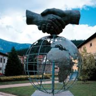 Timeline: COOPERATIVA MONDRAGÓN