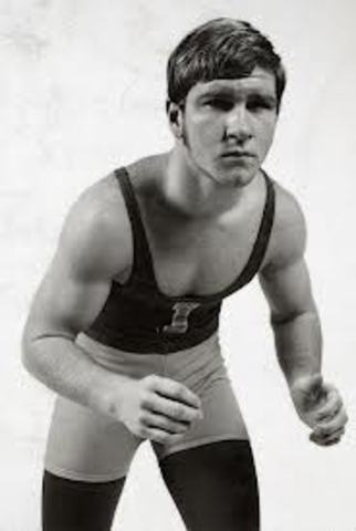 Dan Gable Wins Gold