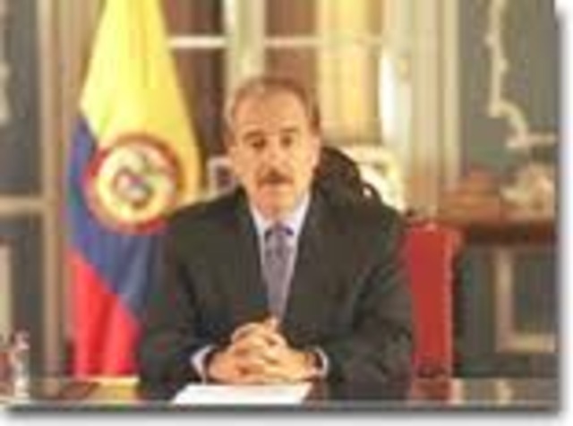 ANDRES PASTRANA ARANGO