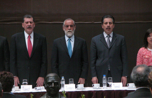 2a votación y rechazo de la 1a. terna para reemplazar al Ministro Castro