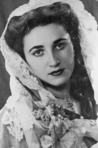 Mi abuela deja el colegio y se pone a trabajar