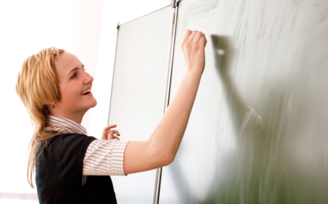 Начало преподования вычеслительной математики и праграмирования