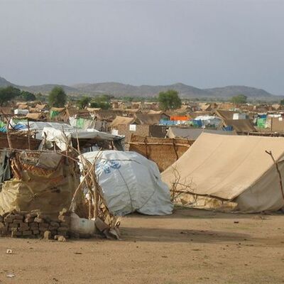 Timeline: Campo De Refugiado Líbano Ain al-Hilweh : / 12 , 15 , 26 Turma 7.1