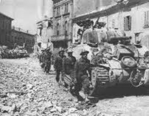 Italy enter war on side of Axis powers