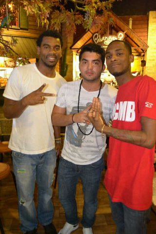 firma de autografos con chocquibtown