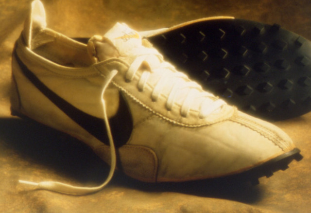 early nike shoes