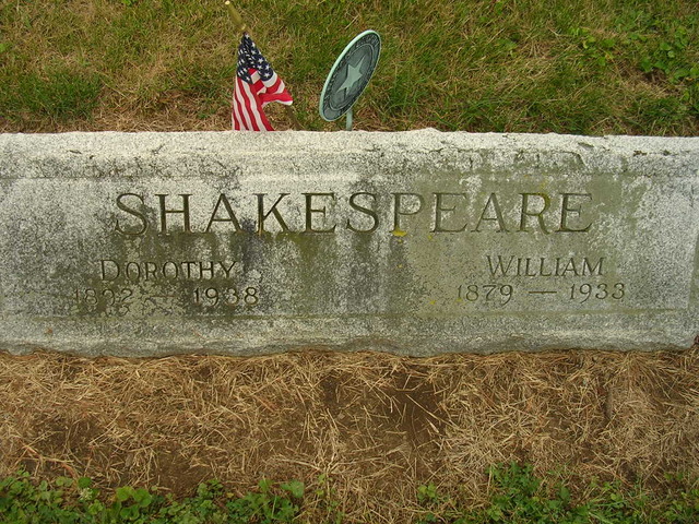 Pound's wife Dorothy dies