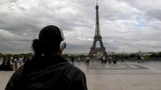 En Paris, 11 Concierges se reúnen por primera vez, con el único objetivo, de intercambiar ideas y experiencias de su profesión.