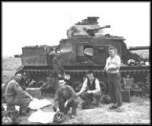 U.S. soldiers arrive in Europe