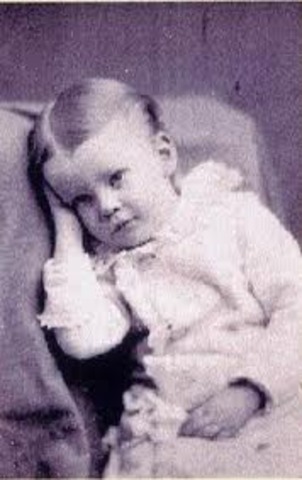 Emily Dickinson is born