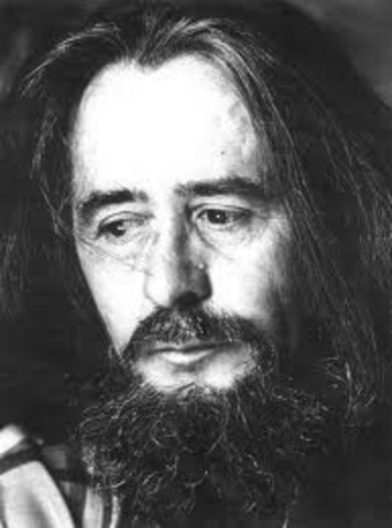 Conoce a Carlos Edmundo de Ory