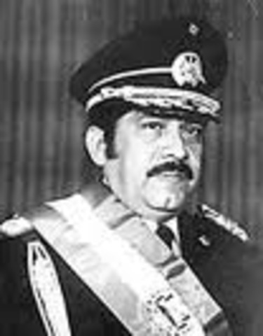 Arturo Armando Molina (1972-1977)