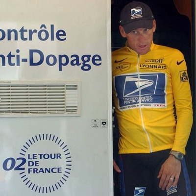 Timeline: Lance Armstrong : du succès à la chute