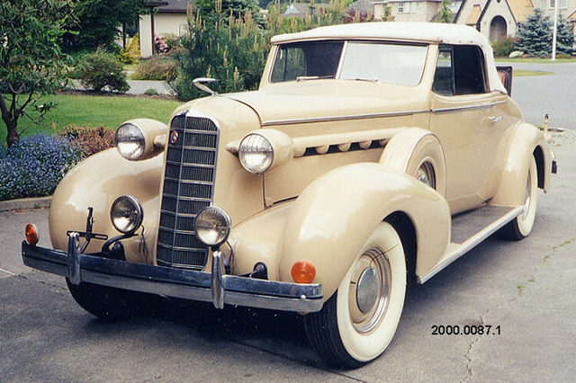 The La Salle is Introduced