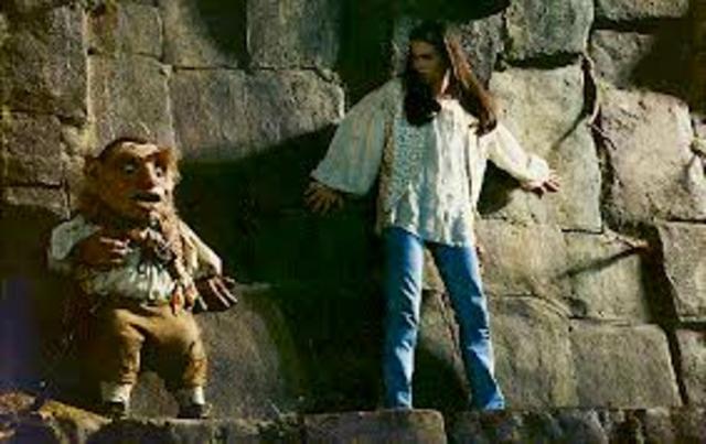 Hoggle and Sarah are sent to the Bog of Eternal Stench