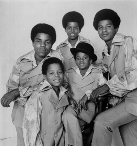 The boys get signed to Steeltown Records