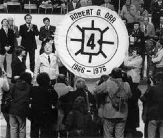 Bobby Orr's jersey retired