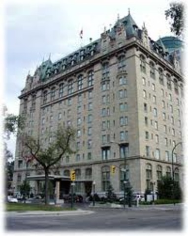 Going to Fort Garry Hotel.