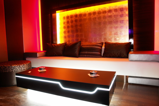 Obsession aka The Club