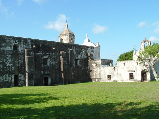 Mission Espíritu Santo Moves 10 Leagues West