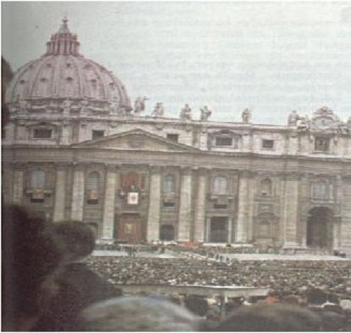 el papa reconstruye la basilica