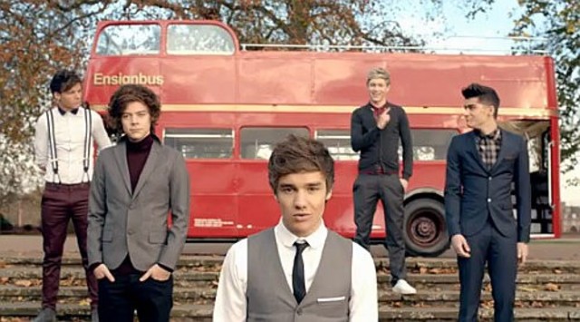 One Direction lanzó "One Thing" fuera de Reino Unido e Irlanda