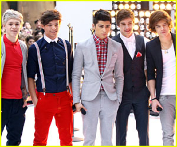 ONE DIRECTION IN today show!