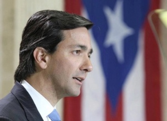 "Bilingual Generation Program" by Governor Luis Fortuño