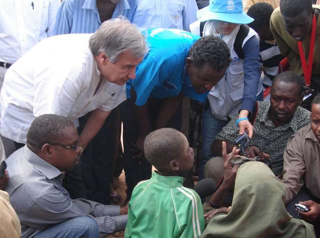 atrasos prejudicam dadaab e seu refugiados.