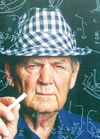 Bear bryant organizing
