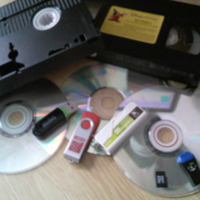 Timeline: progreso de la comunicación,entretenimiento y comodidad en mi casa.