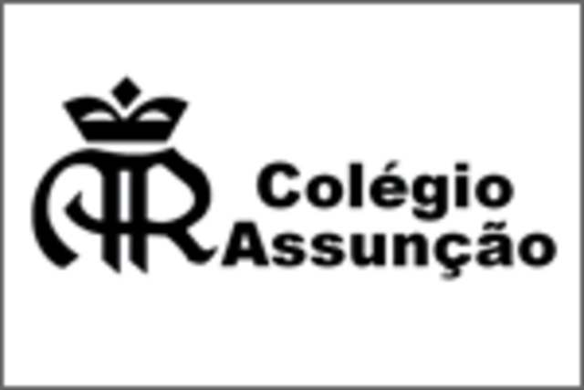 Nicolas vai para a escola Assunção