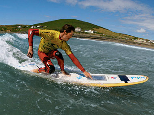 Wireless Tech Surfboard