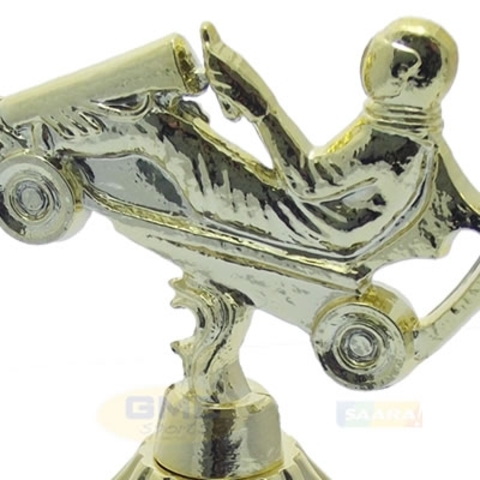 primeiro trofeu ganho de kart(Caio)