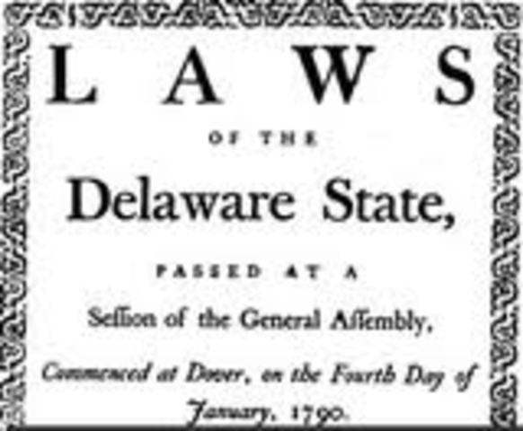 Delaware ratifies Constitution