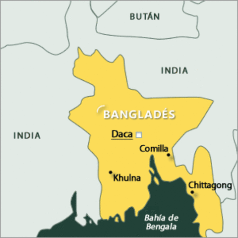 Aterrizaje en Dacca, Bangladés