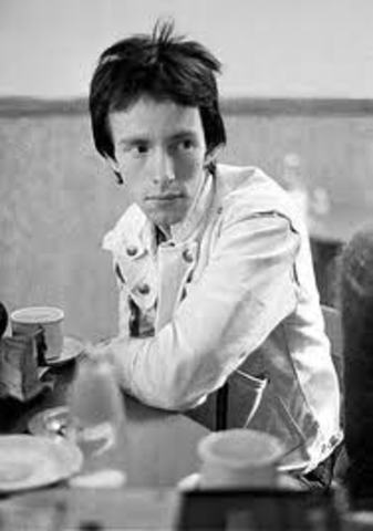 Topper Headon joins