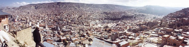 María nació en el viente y uno de Septiembre mil novecientos diez y nueve en La Paz, Bolivia
