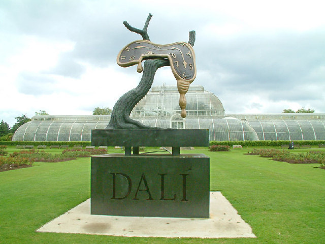 Salvador Dalí muriό