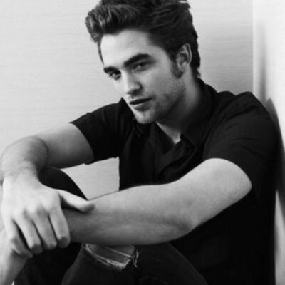 Timeline: Robert Pattinson