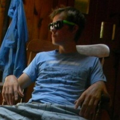 Timeline: La Vida de Dustin