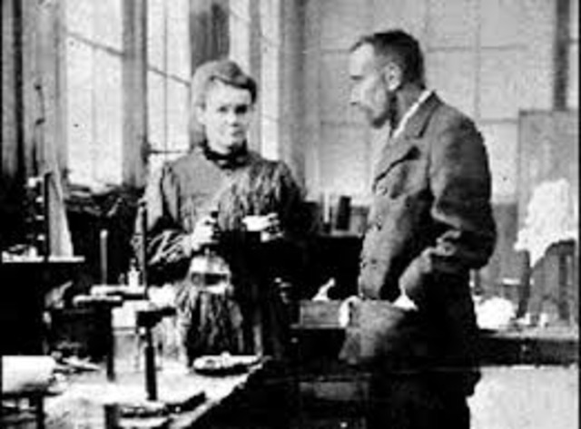 Marie & Pierre Curie