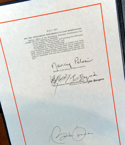 Reinvestment Act and American Recovery Being passed